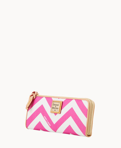 Chevron Zip Clutch