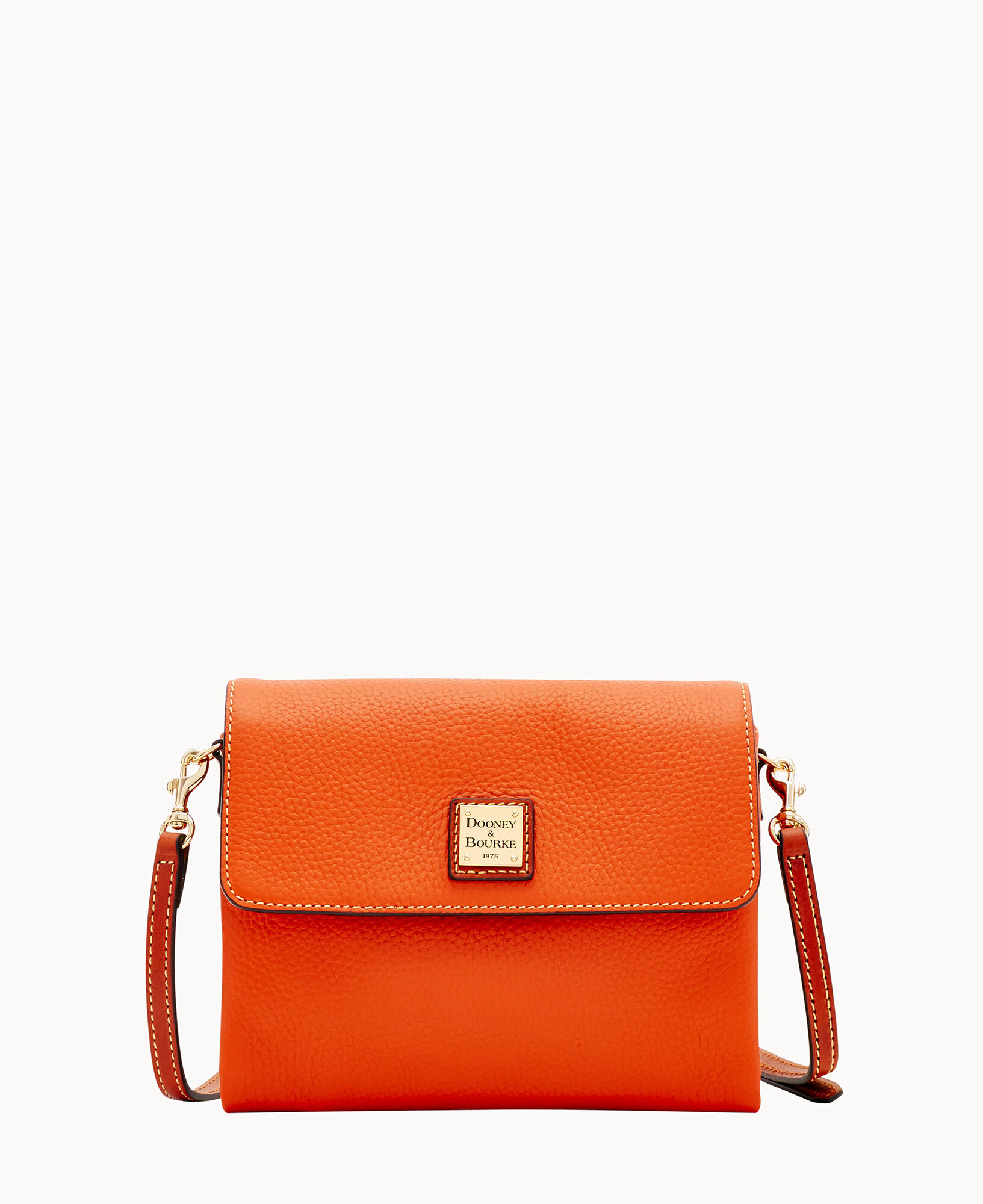 Dooney & bourke outlet pebble grain hunter crossbody