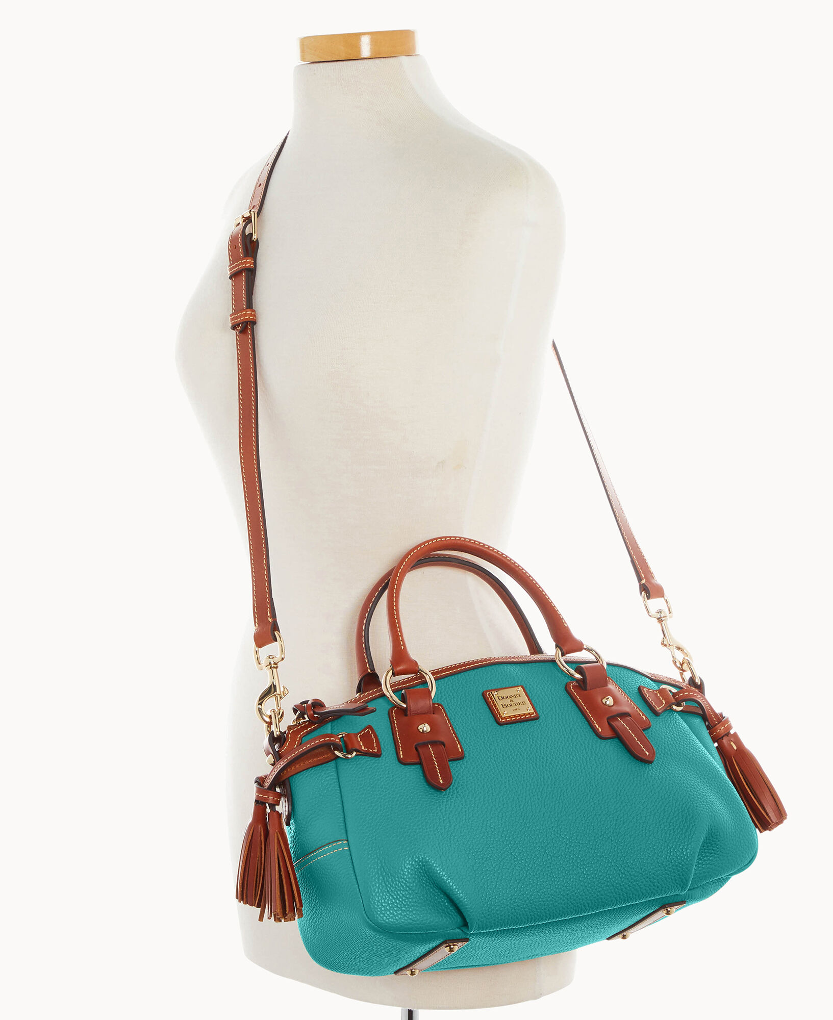 Pebble grain sales medium satchel